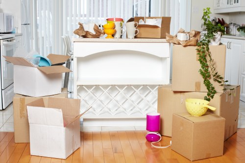 Furniture and household transport in Wallington
