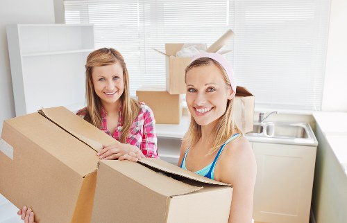 Local removal van service handling access challenges in Wallington