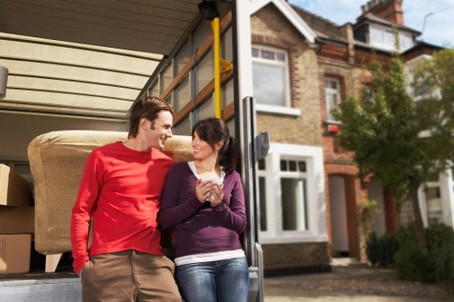 Wallington moving service for flats, houses, and commercial premises